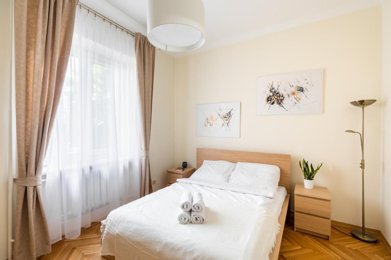 ורשה P&O Serviced Apartments Plac Konstytucji מראה חיצוני תמונה