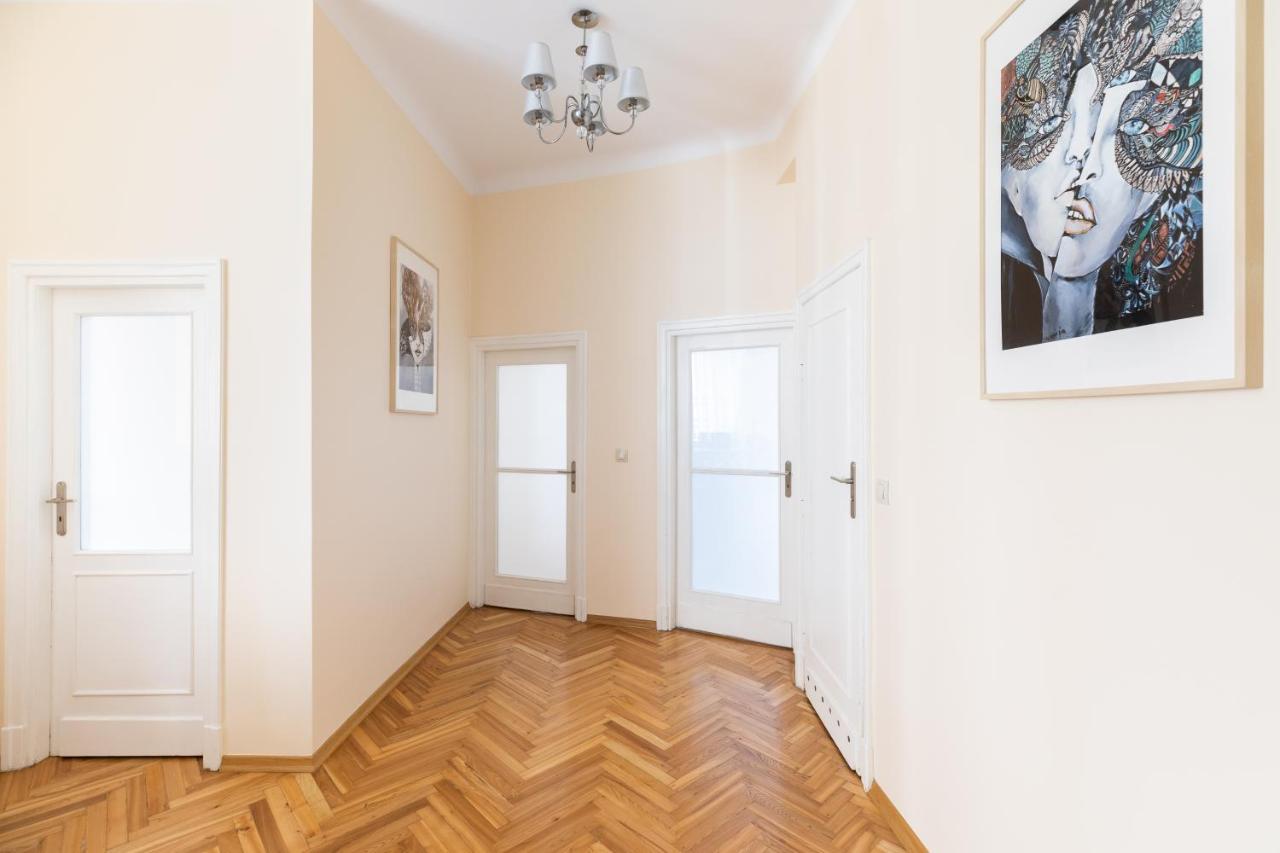 ורשה P&O Serviced Apartments Plac Konstytucji מראה חיצוני תמונה