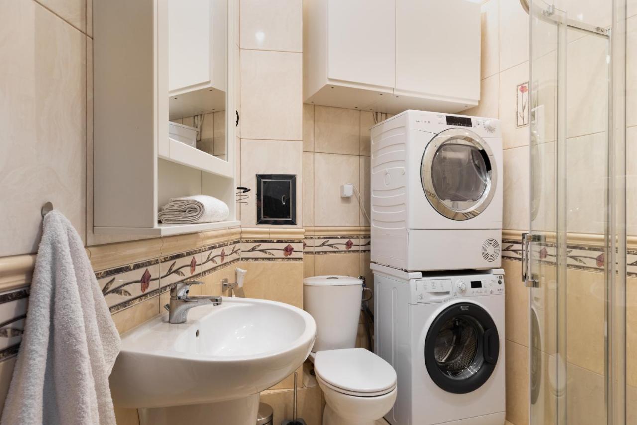 ורשה P&O Serviced Apartments Plac Konstytucji מראה חיצוני תמונה